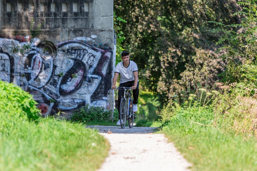 Velo.jpg Velo